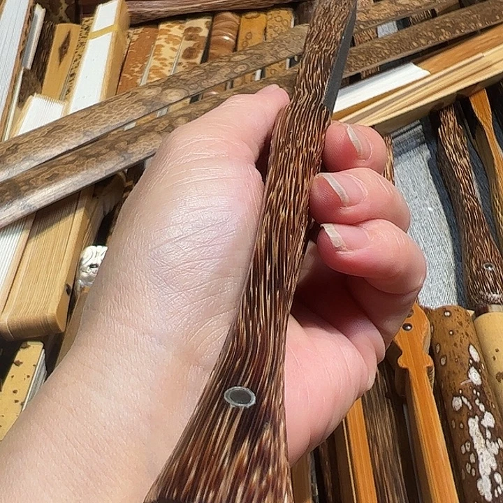 w***u扇子大权方倒开肩一把