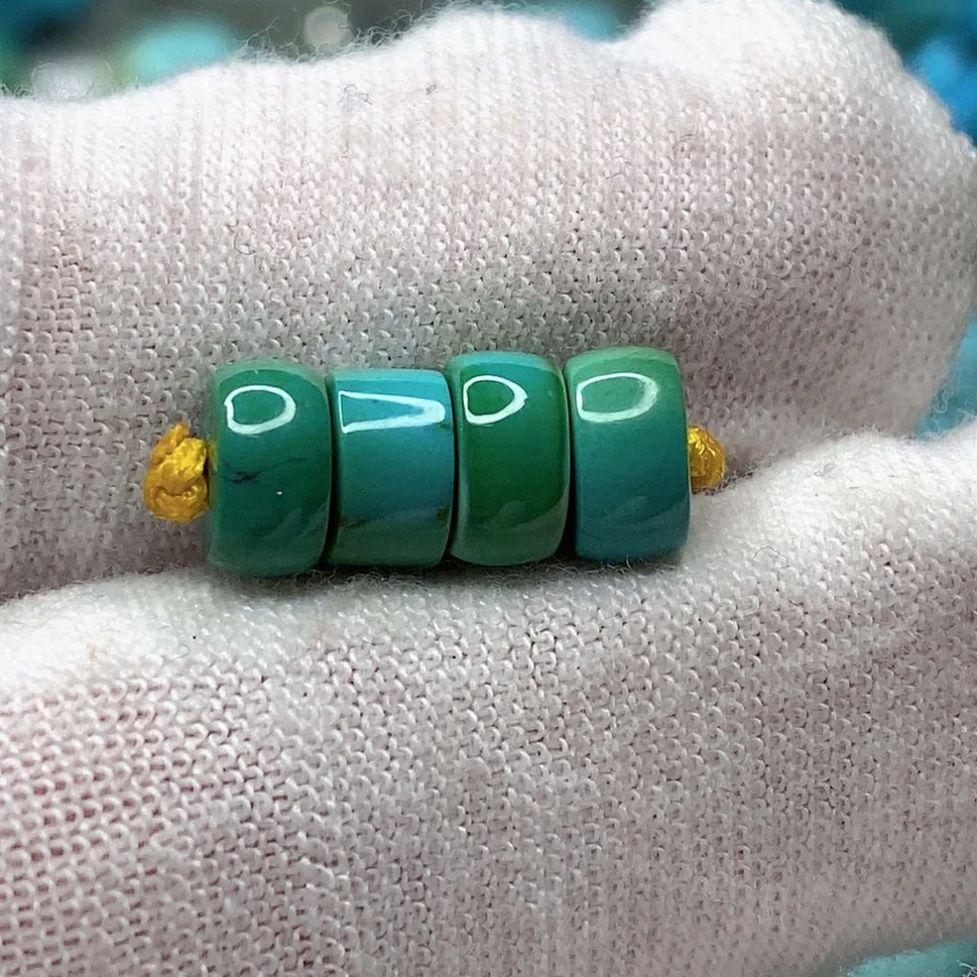 绿松石未镶嵌天然原矿 地大质检7mm