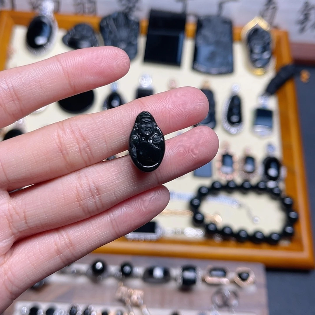 翡翠未镶嵌吊坠(不含链)财神