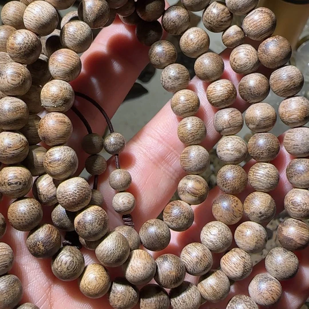 沉香碎屑沉香菩萨奇0.7*18克