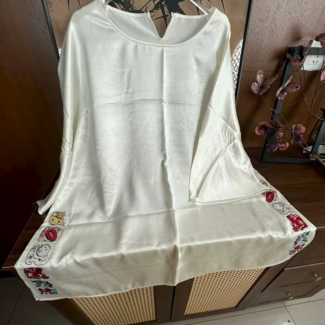 【十二生】新中式重工设计刺绣十二生肖宽松百搭上衣白色长袖女款