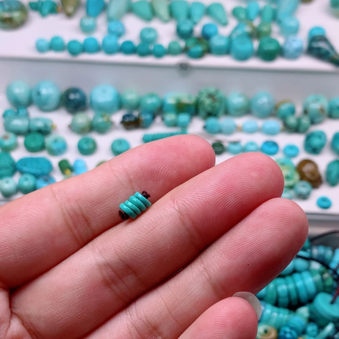 绿松石未镶嵌挂件