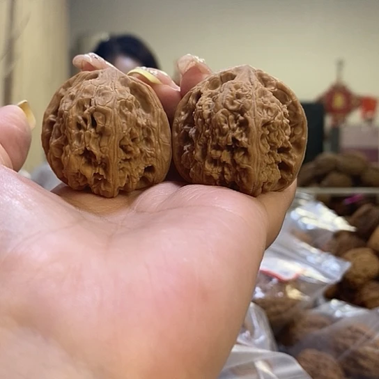 文玩核桃吊坠38龙洞峪有水尖