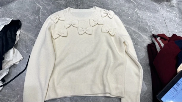 魅资家女款上衣1499橘