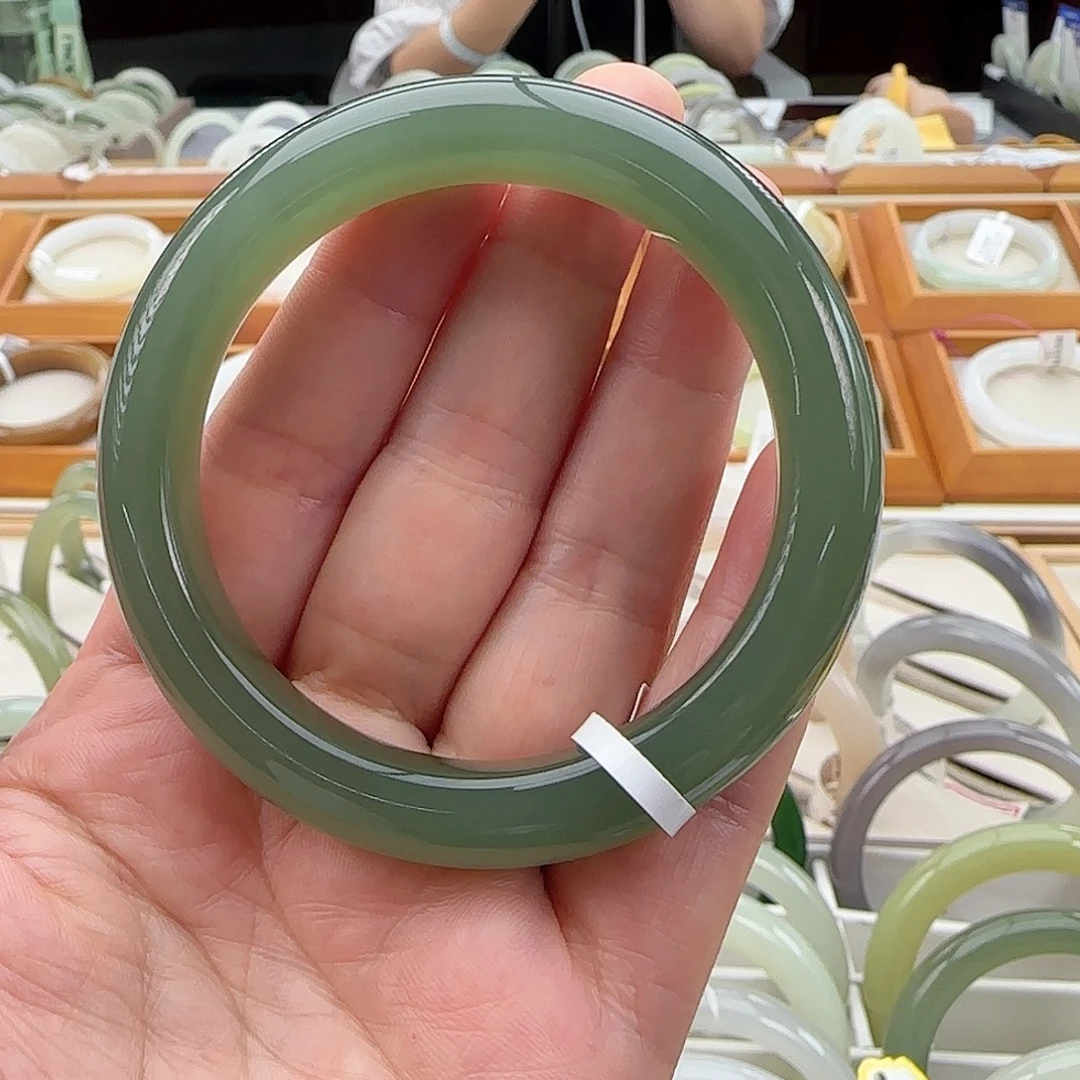 未镶嵌手镯和田玉54.55