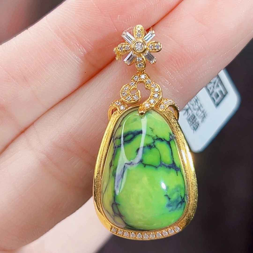 绿松石18K金镶嵌珠宝奇石