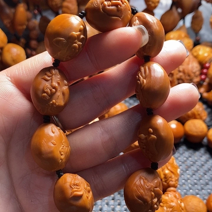 吊坠橄榄核荷花无相佛