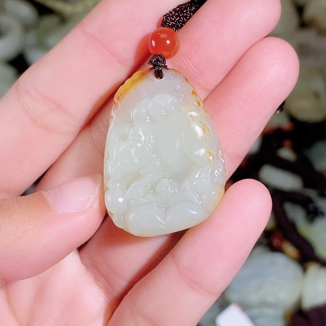 和田玉未镶嵌颈饰