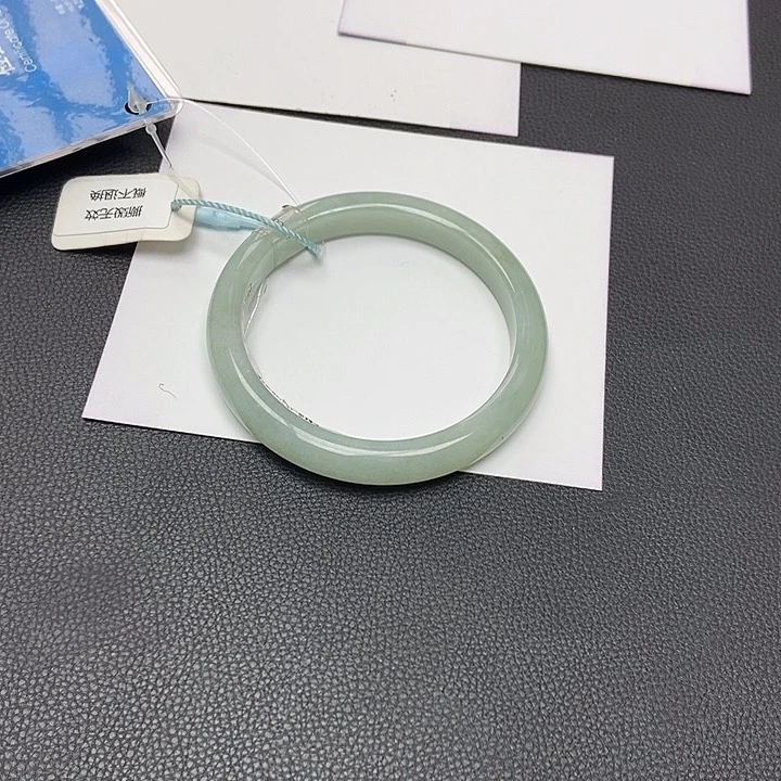 翡翠手镯未镶嵌吉**宝54-55正圈