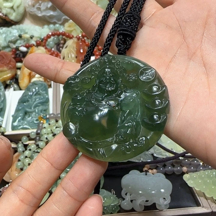 蛇纹石玉未镶嵌吊坠