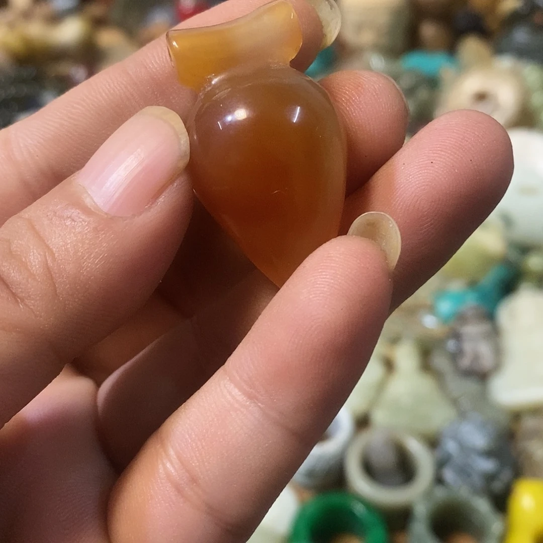 和田玉（糖玉）未镶嵌挂件