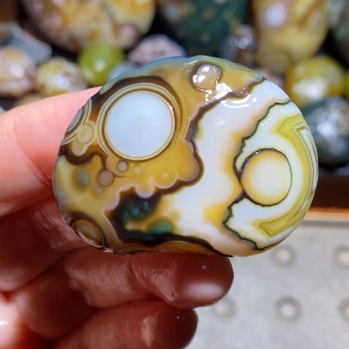 未镶嵌玛瑙/玉髓珠宝半成品188