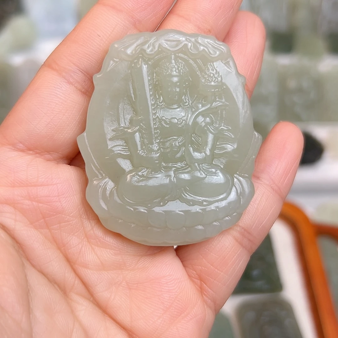 颈饰未镶嵌和田玉聚****机