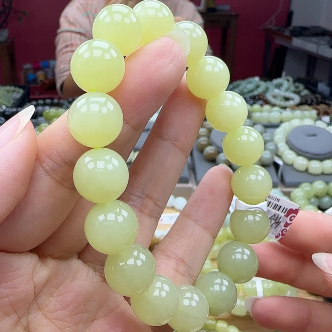 和田玉未镶嵌手串