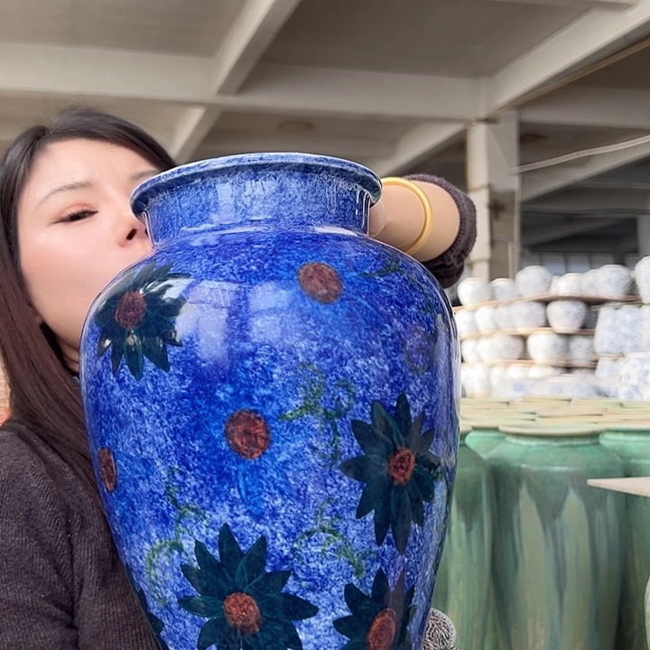 景德镇陶瓷花瓶工厂