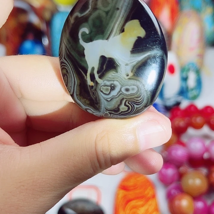 玛瑙/玉髓挂件未镶嵌