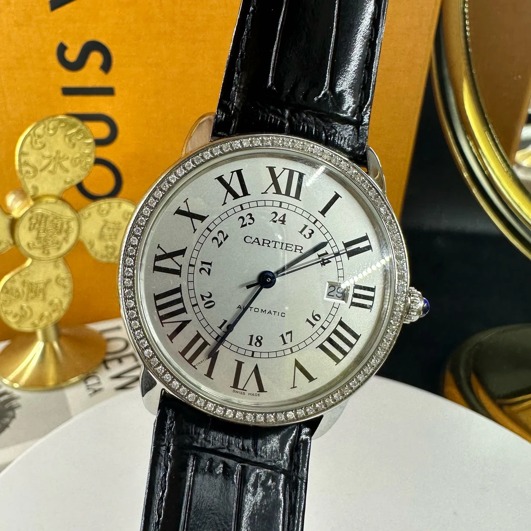 99新 Cartier/卡地亚 卡地亚伦敦白色盘面罗马数字刻度后镶