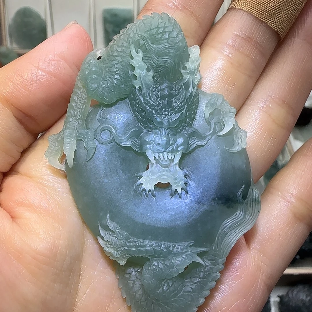 定制翡翠未镶嵌大威天龙翡翠定制
