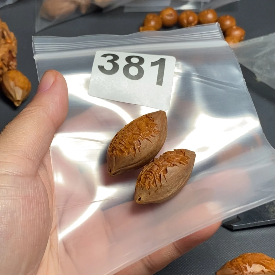 胖***嘟手串/手链橄榄核381关公两个