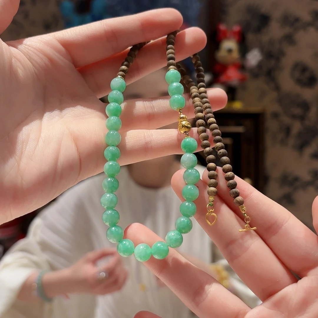 颈饰未镶嵌翡翠颈饰