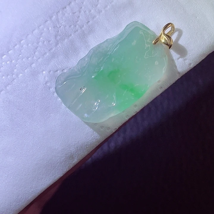 颈饰18K金镶嵌翡翠翡翠