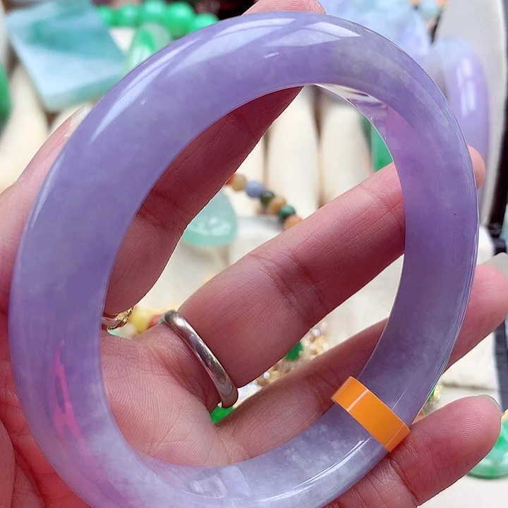翡翠未镶嵌手镯翡翠