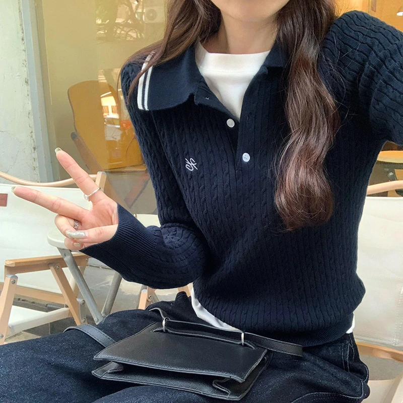 双十一款韩系刺绣翻领学院风针织衫