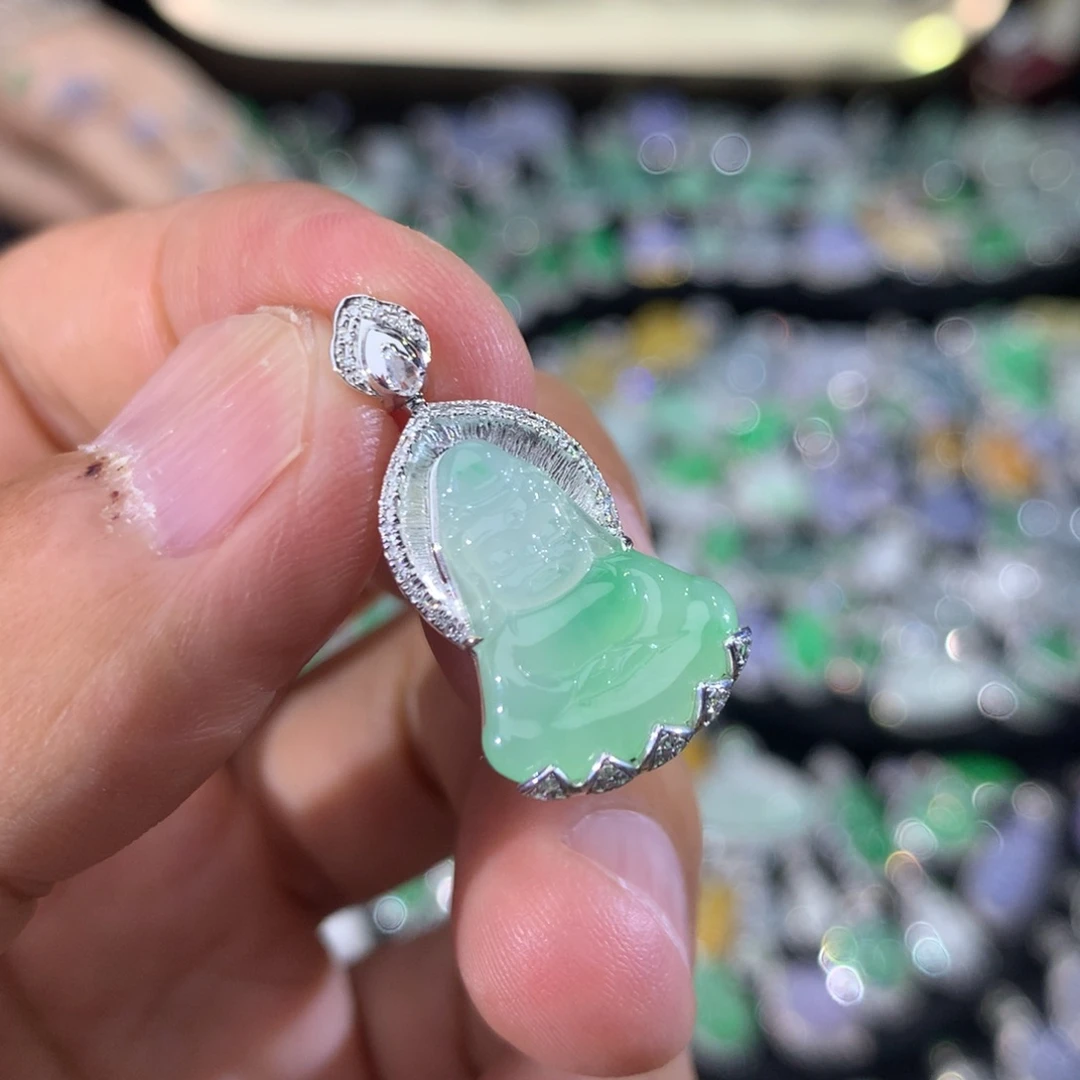 翡翠18K金镶嵌吊坠(不含链)
