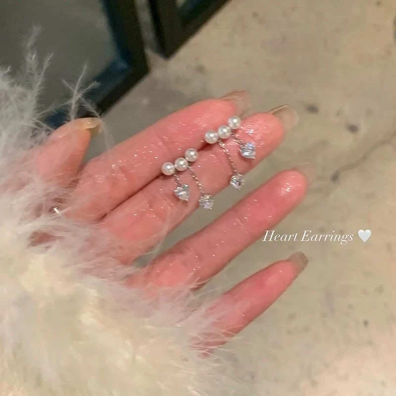 铜合金仿珍珠耳饰 春夏气质爱心珠珠流苏耳环女精致耳钉温柔耳饰