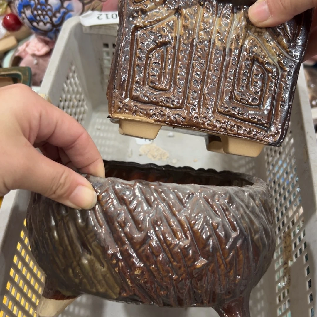 瑕疵514 花盆拍满20元发货，退款拉黑