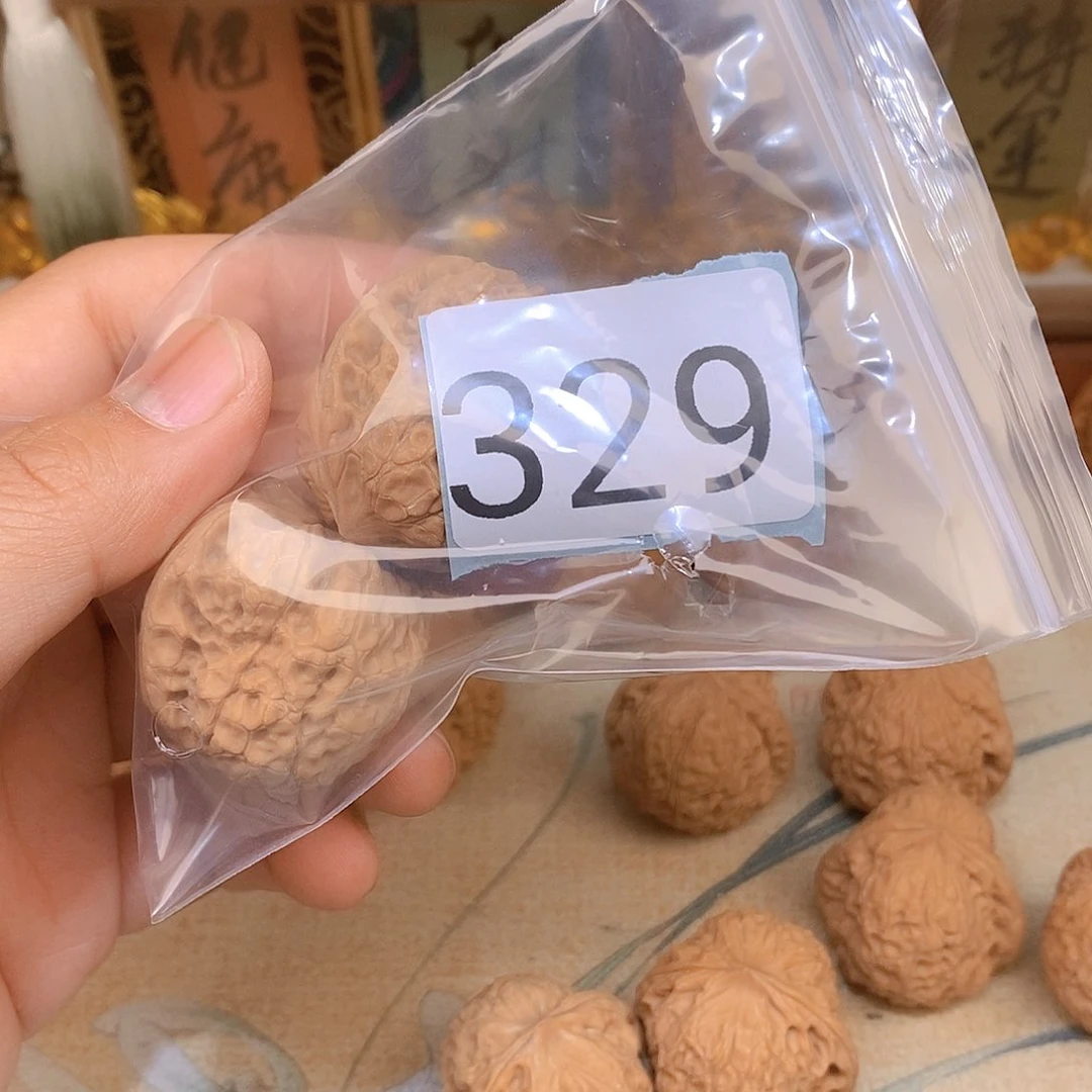 文玩核桃把件潜*鱼核桃329