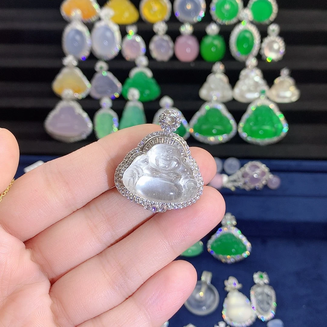 重***妹石英质玉银S925镶嵌颈饰