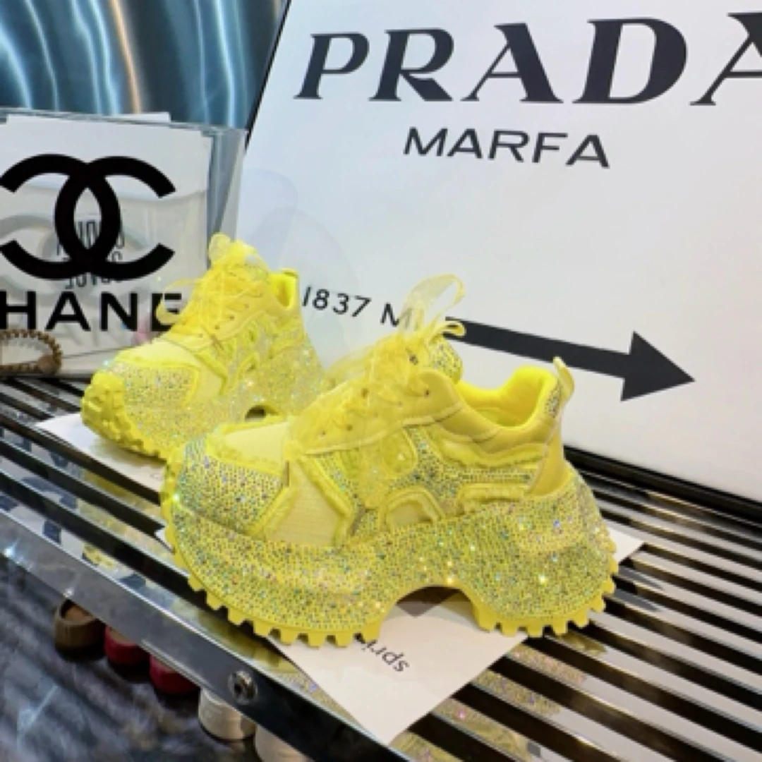 A.M艾墨儿女款2025年原创设计新款大颗粒水钻透气厚底女款老爹鞋