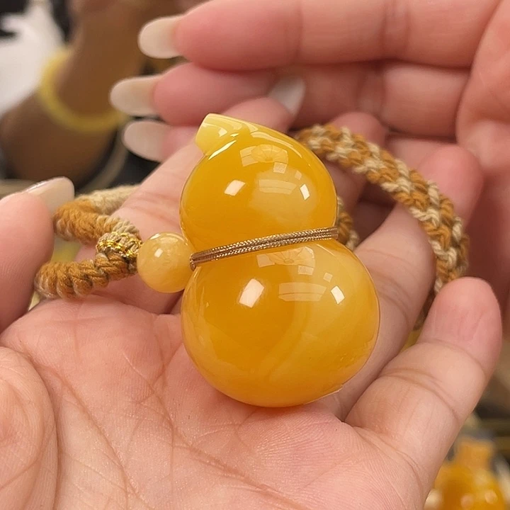 琥珀未镶嵌珠宝奇石琥珀h30