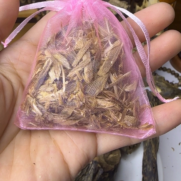 沉香沉香碎屑原材料勾丝香包