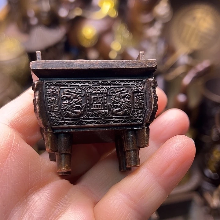 铜22335566788998877788