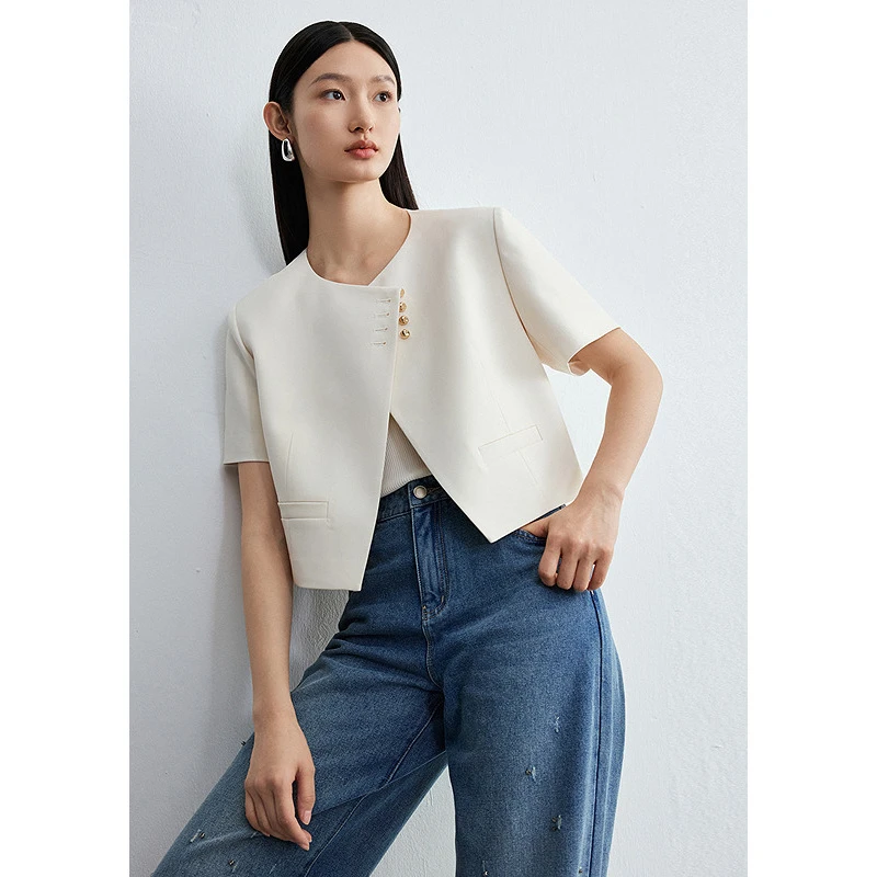 【小余专享】DC-NICE 短外套