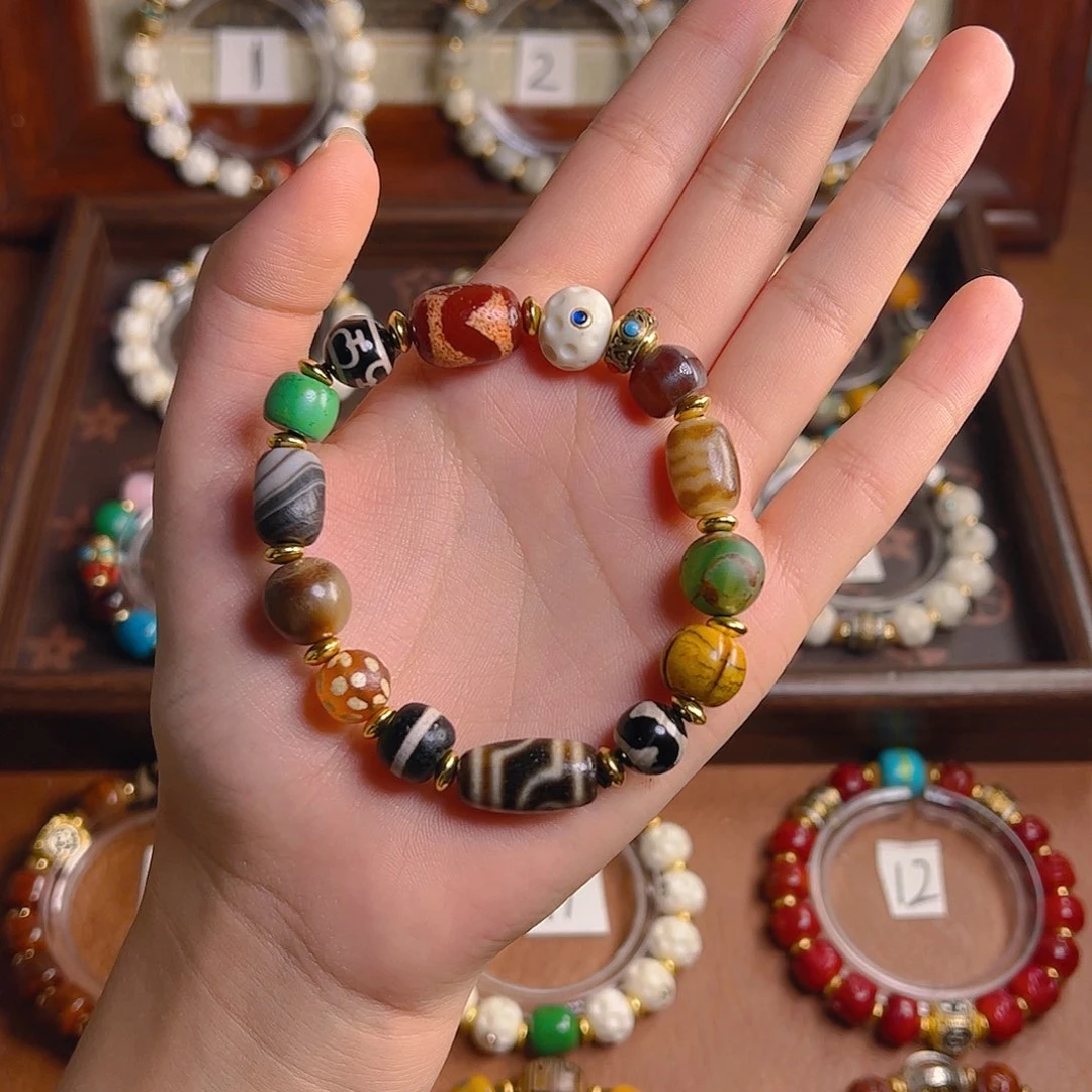 泥塑中通快递发货实拍图