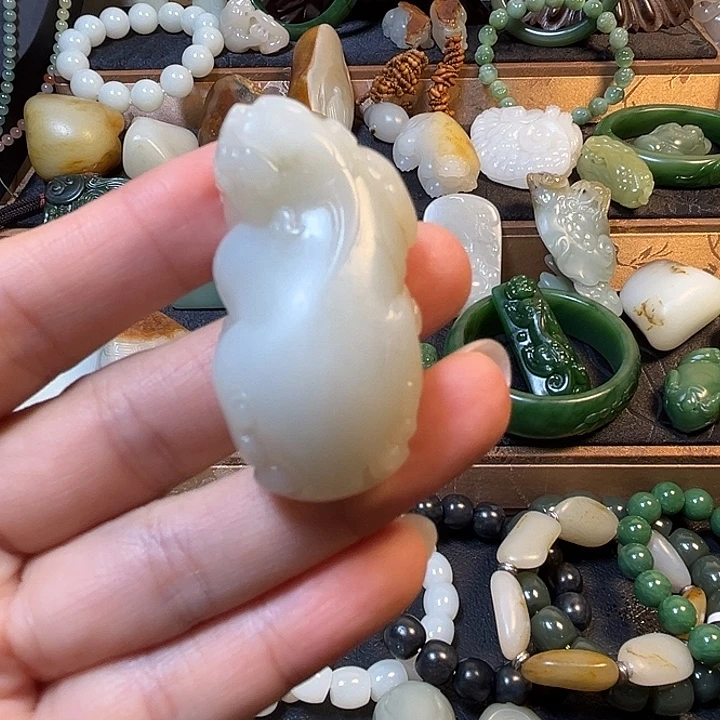 和田玉未镶嵌吊坠(不含链)