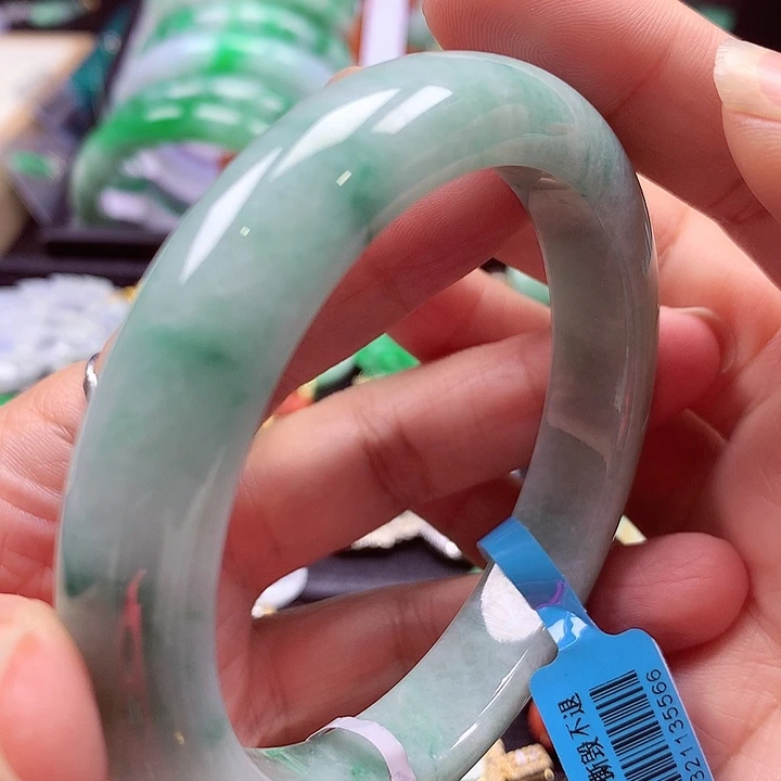 未镶嵌手镯翡翠翡翠