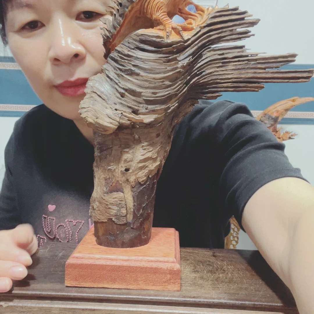 奎***爷百年树的设计风格