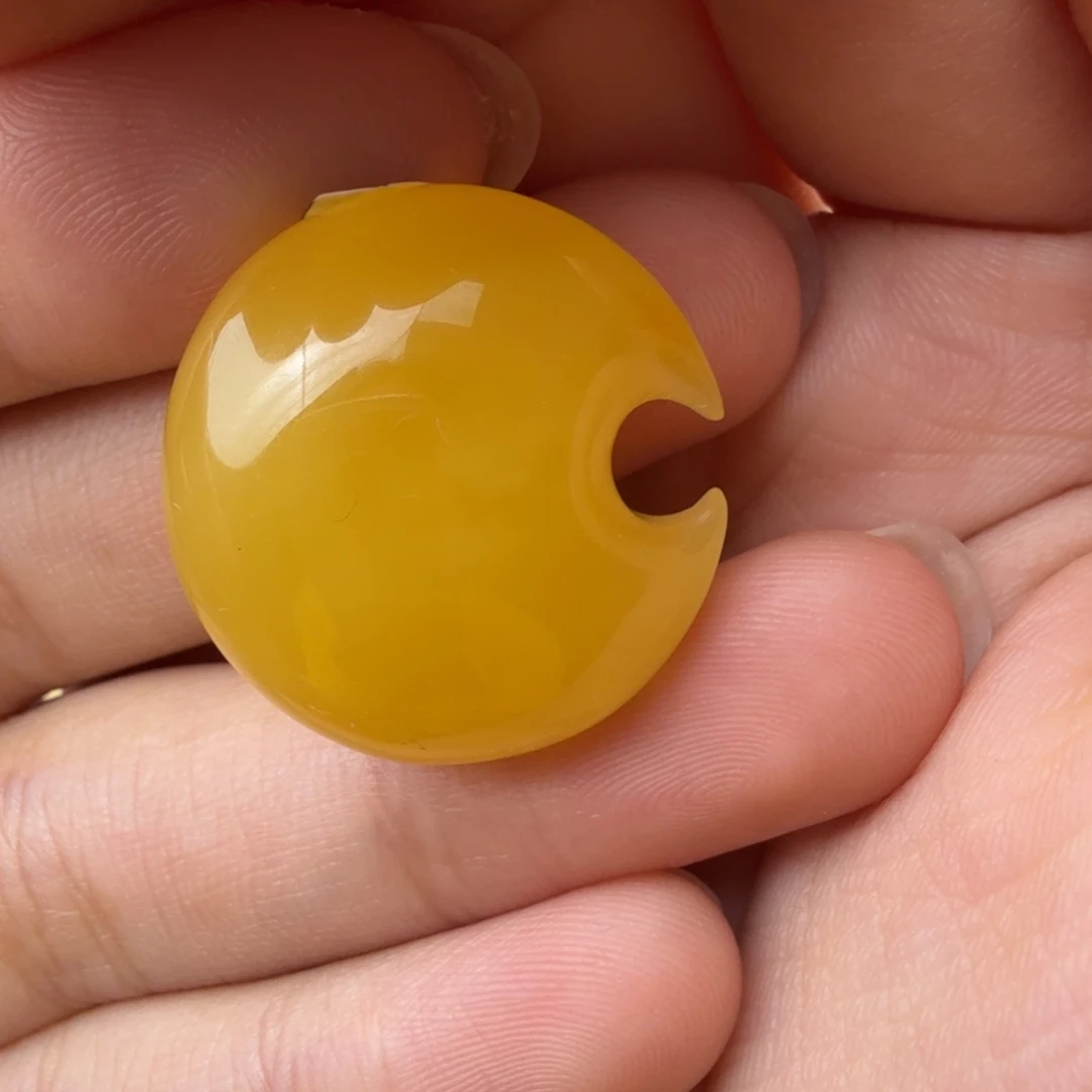 未镶嵌琥珀珠宝奇石4克