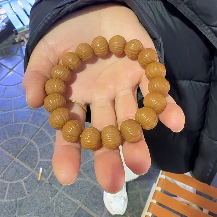 猴头核桃吊坠原装土豪福利