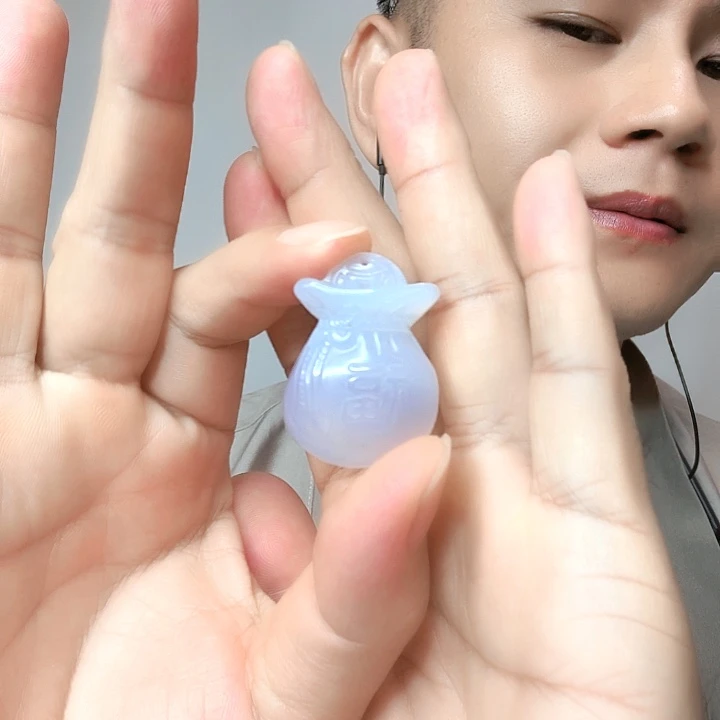 z***妹玛瑙/玉髓未镶嵌颈饰