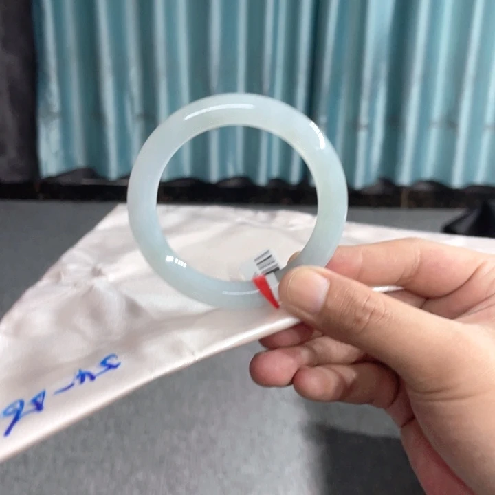 未镶嵌手镯翡翠翡翠手镯