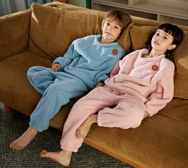 22061儿童睡衣秋冬摇粒绒男童秋衣秋裤加厚宽松休闲女童家居服