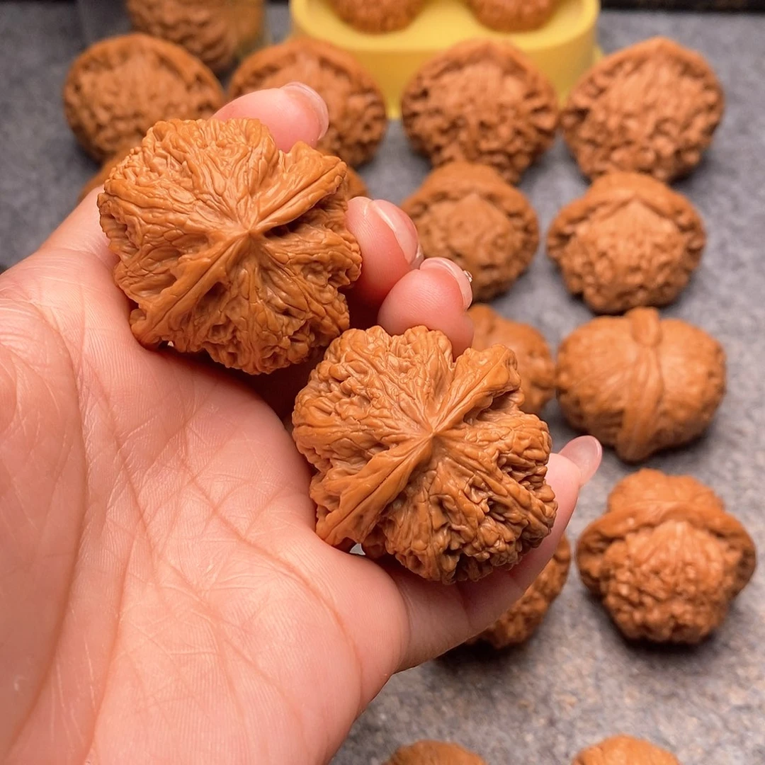 文玩核桃把件如**风精品大粗筋41全品