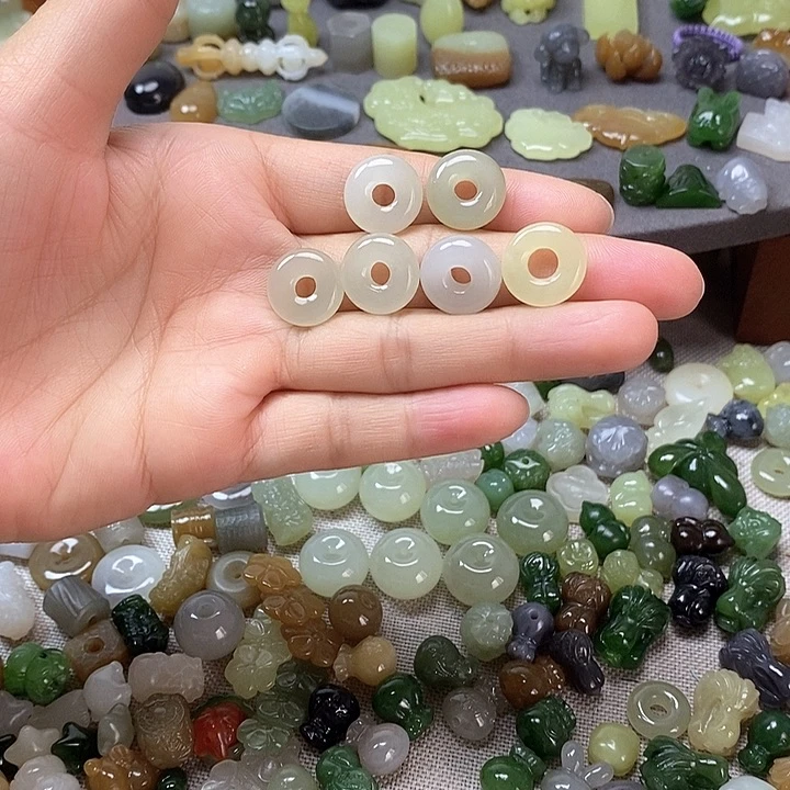 未镶嵌和田玉挂件甜甜圈68一个多样性发其一