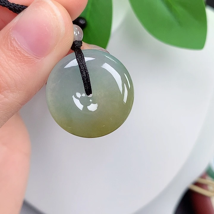 颈饰未镶嵌翡翠23.3-5.5mm