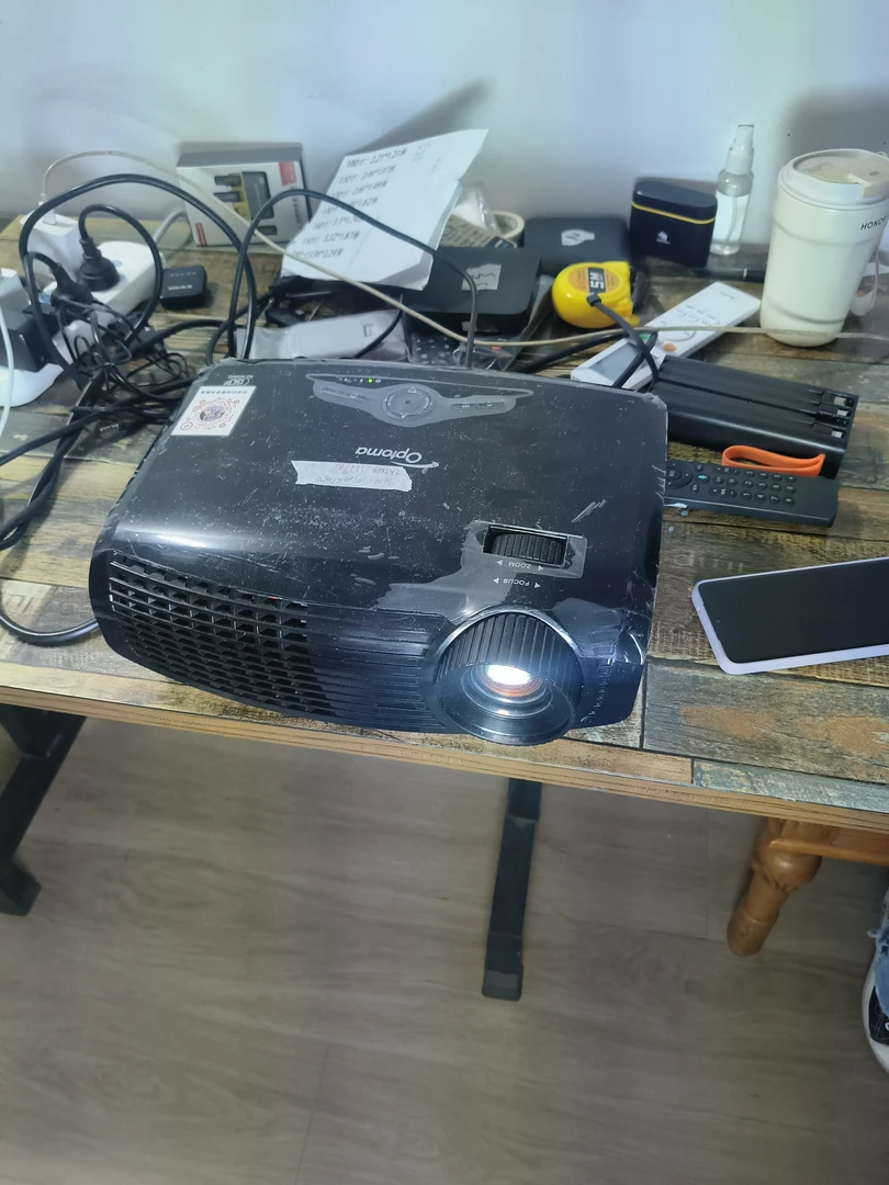 9新  1080p，奥图码，20000:1 1920*1080p